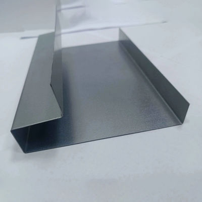 Bom preço Canais de painéis solares de alumínio 1.6KN/M2 C on-line